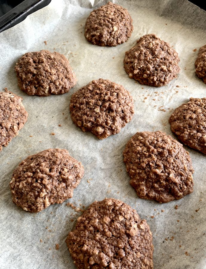 Cookies med kakao og havregryn