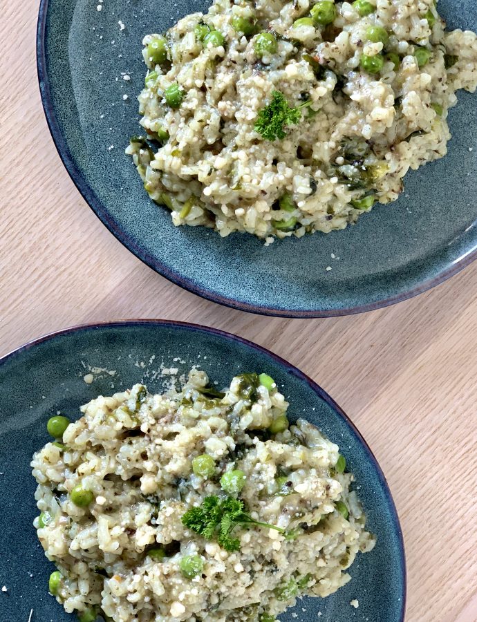 Grøn risotto med spinat og ærter